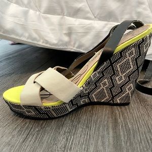 Target Size 8 Black & White Heels